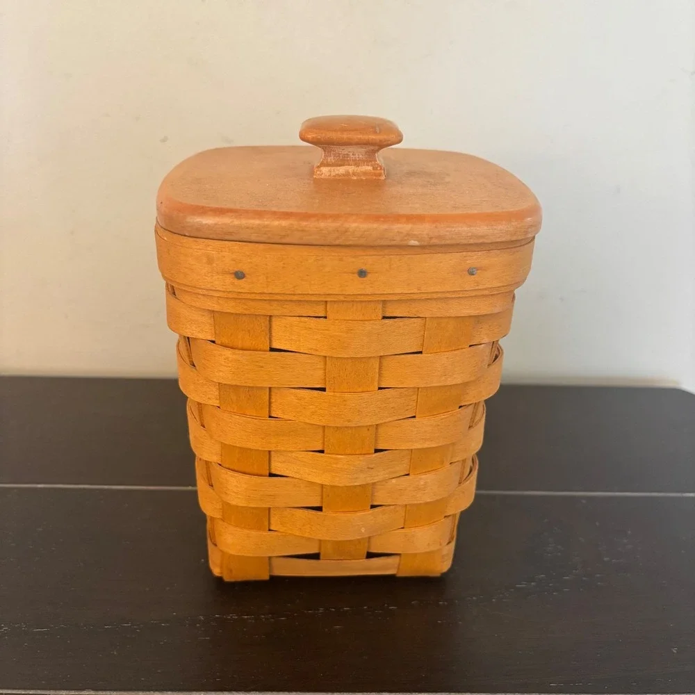 Longaberger | Spoon Basket with Wood Lid and Divider | 1999 Dresden‎ Ohio USA